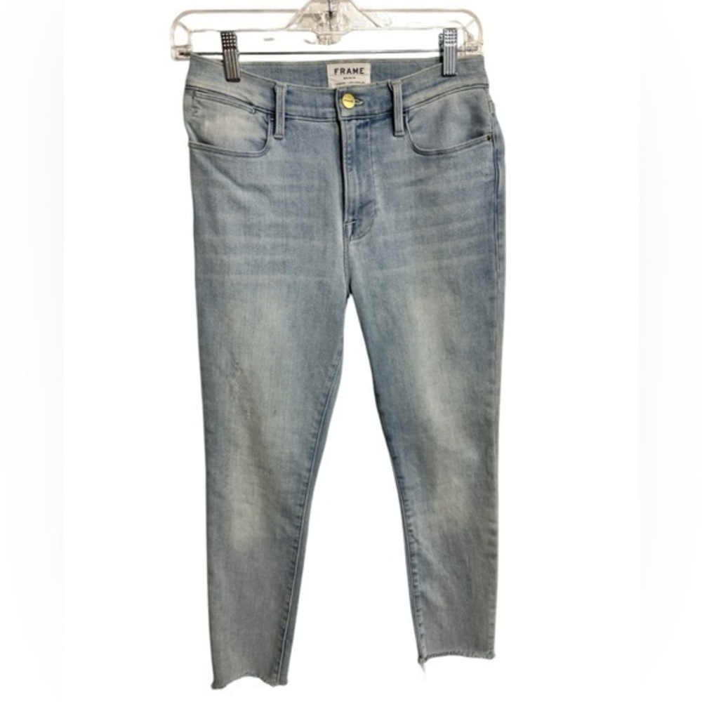 FRAME Le High Skinny in swift light wash size 28